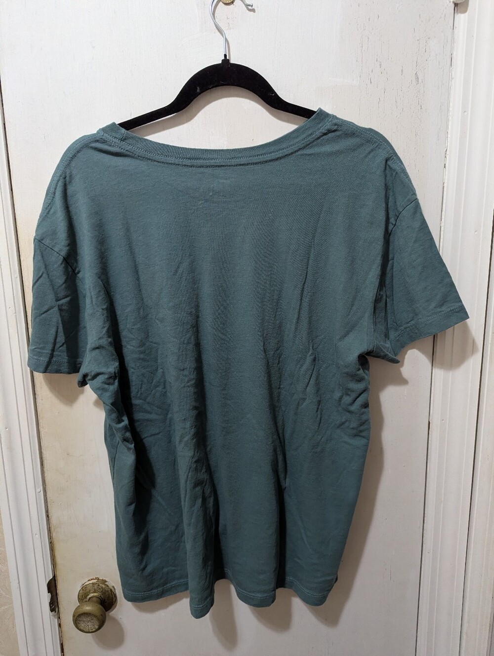 Doe 2XL Women's Green Floral & Butterfly Short Sleeve Graphic Tee - Picture 5 of 5